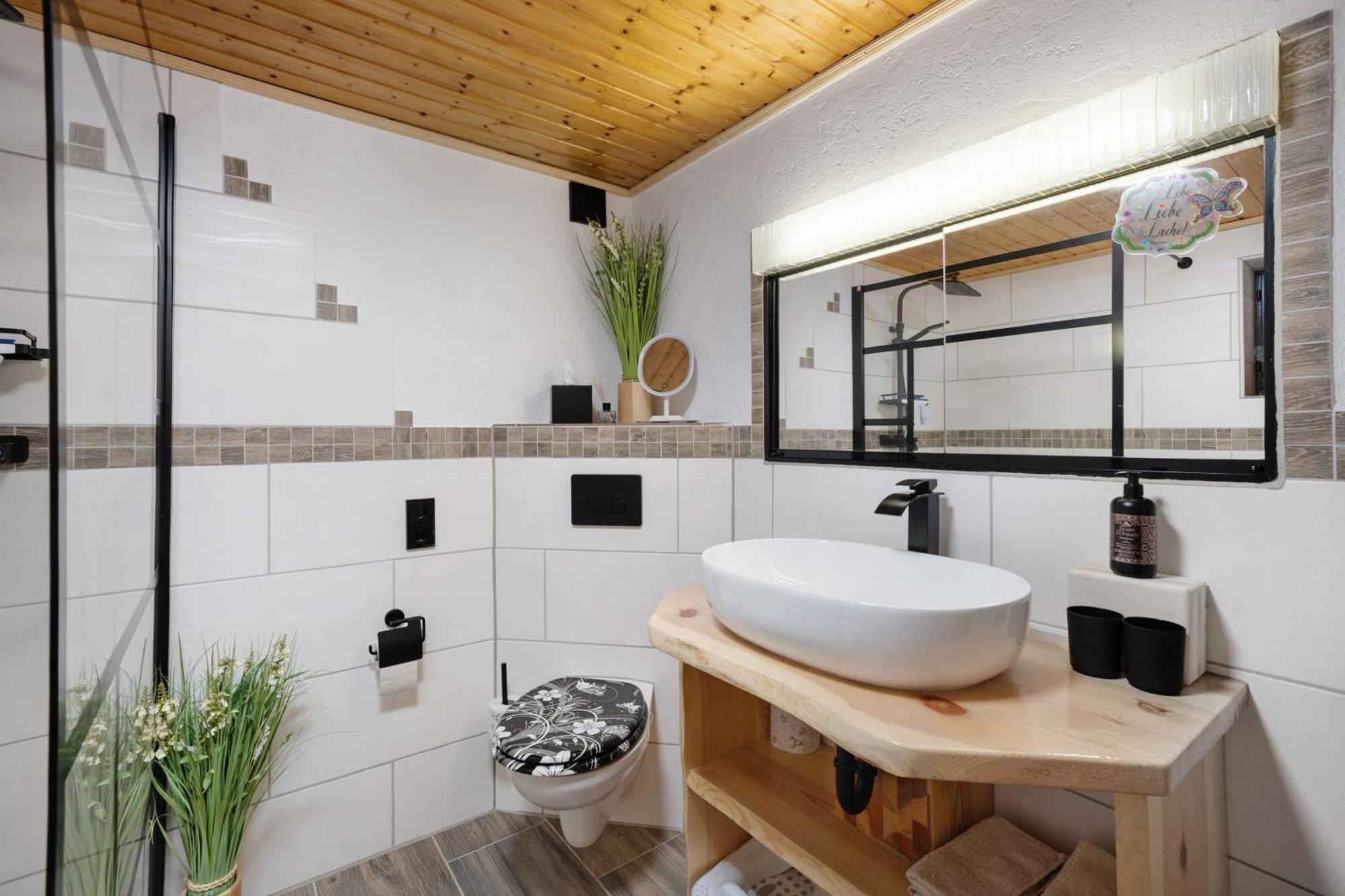 Ferienwohnung Steinbuehlschloessle Schönwald Bagian luar foto